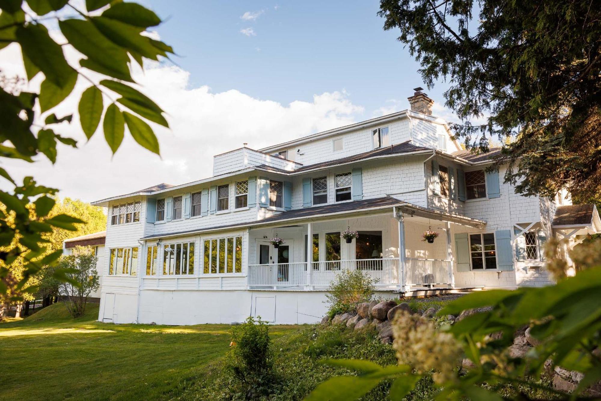 Auberge Les Sources La Malbaie Ngoại thất bức ảnh
